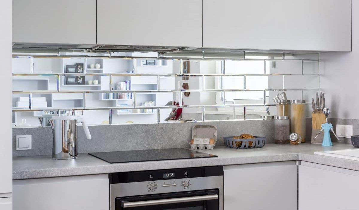  Buy Mirrored Kitchen | Selling All Types of Mirrored Kitchen At a Reasonable Price 